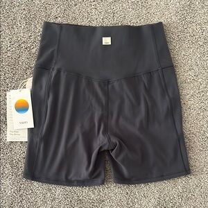 Vuori Women's Azure (blue-gray) Studio Pocket Shorts size M